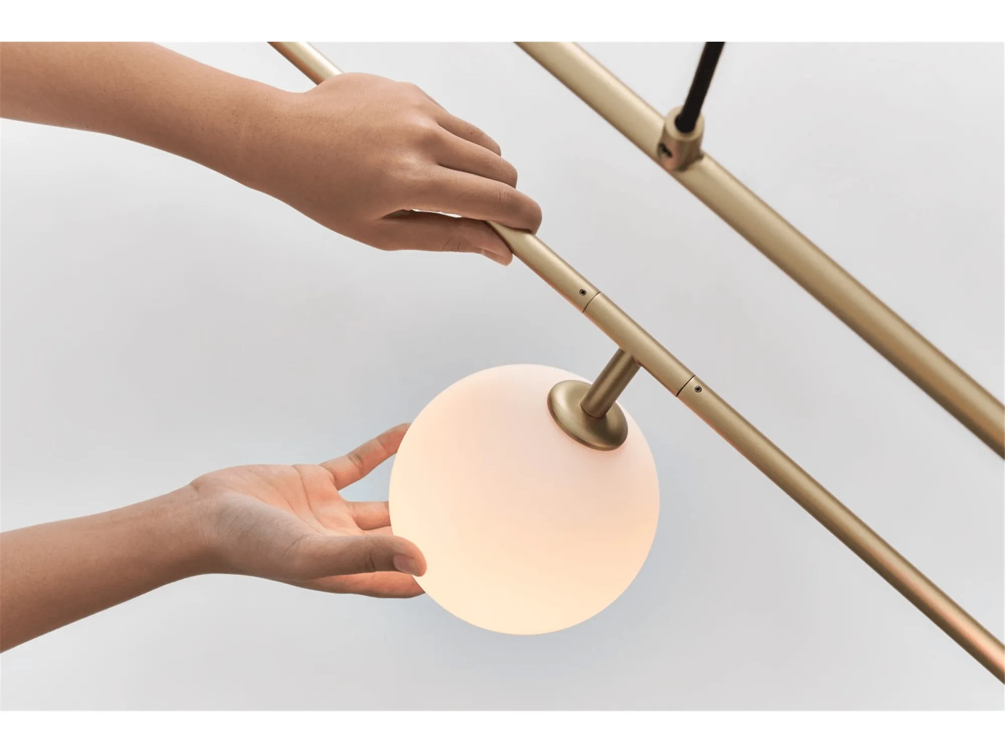 Circle Linear Pendant