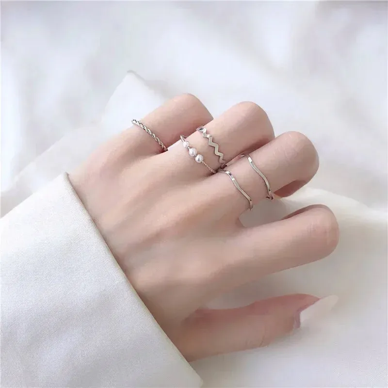 Classic Ring Five Piece Set Korean Trend Fashion Ring for Women's Luxury Jointed Ring Unusual Jewelry Accessories
