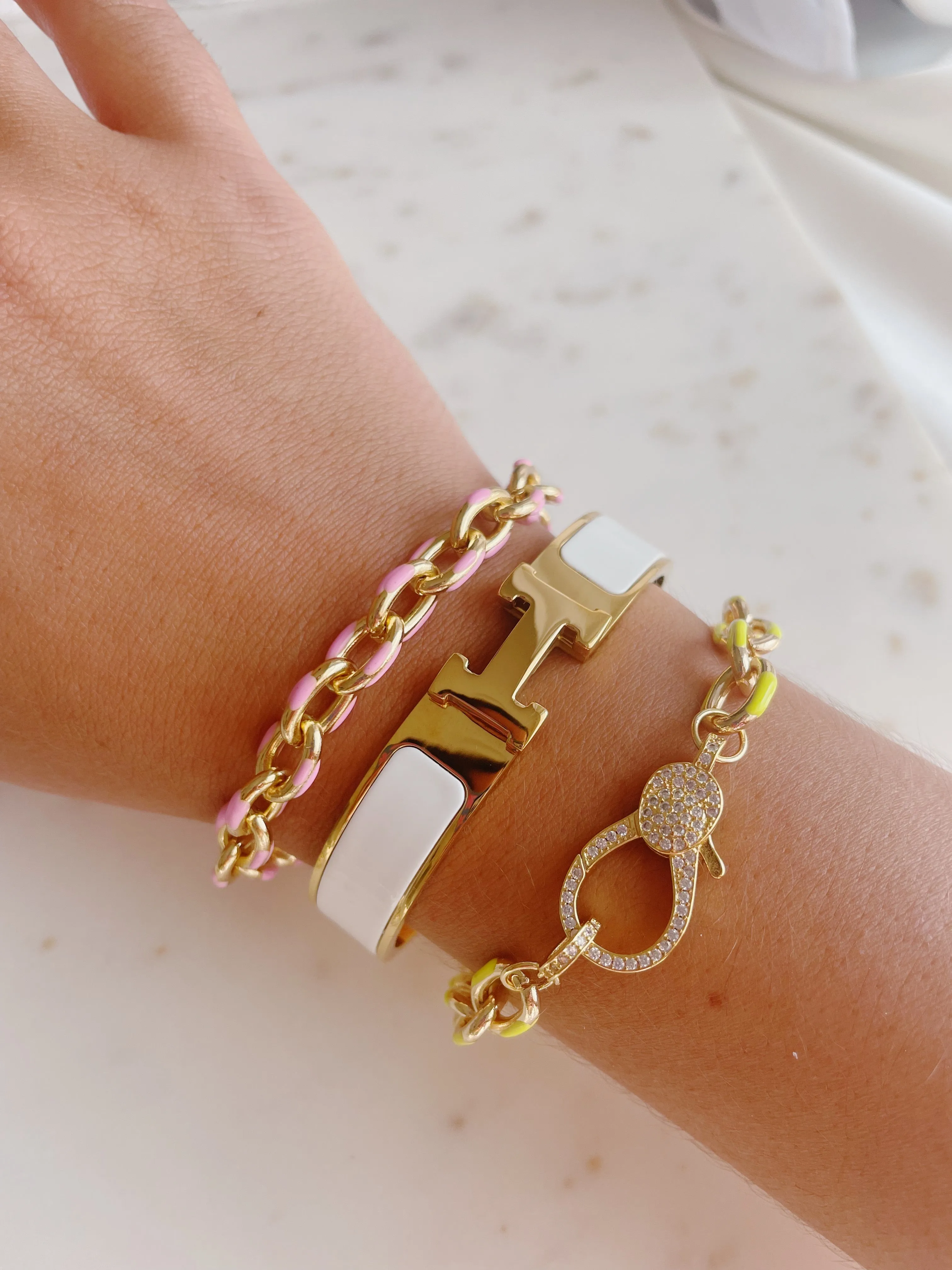 Colored Chain Clasp Bracelet