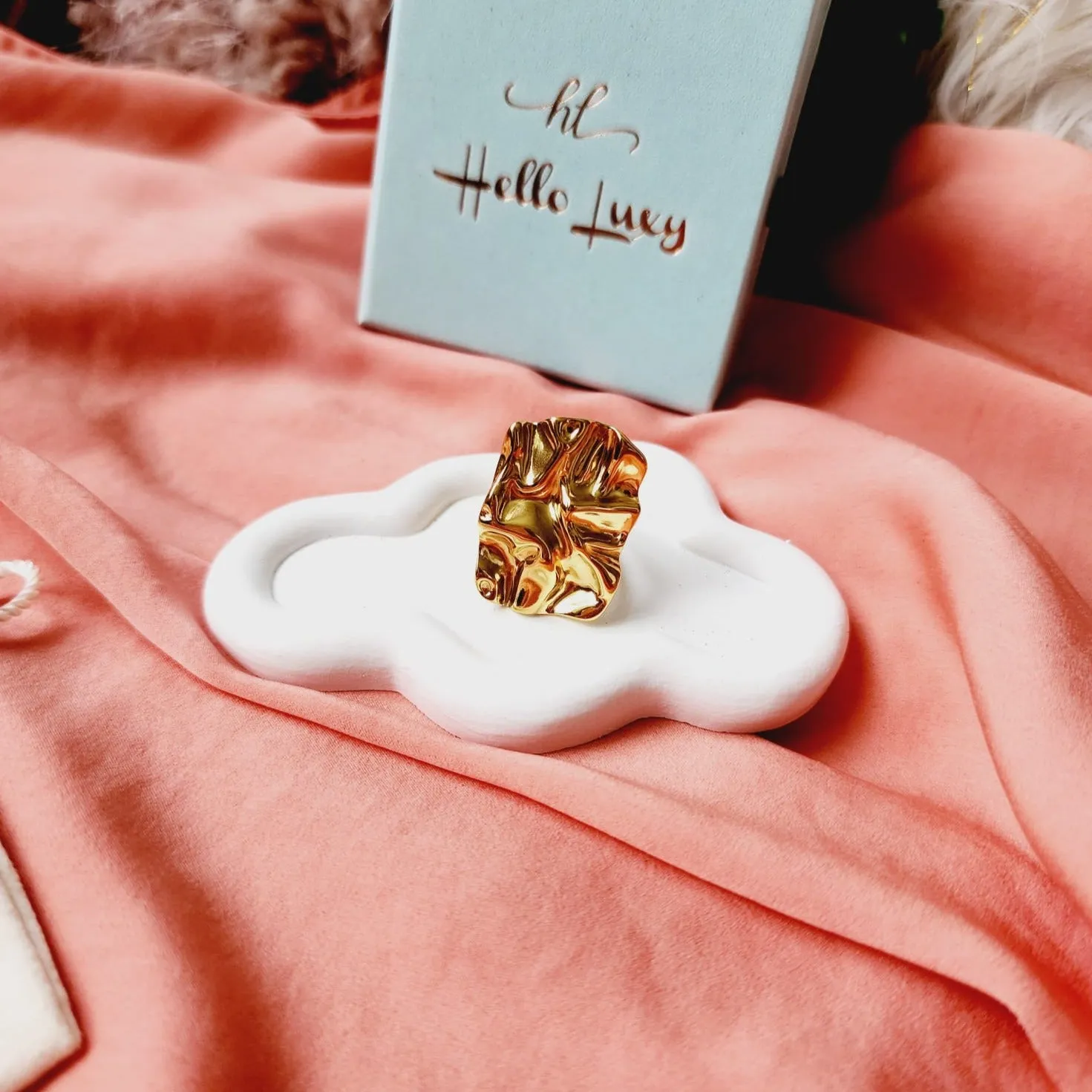 Crinkle Ring