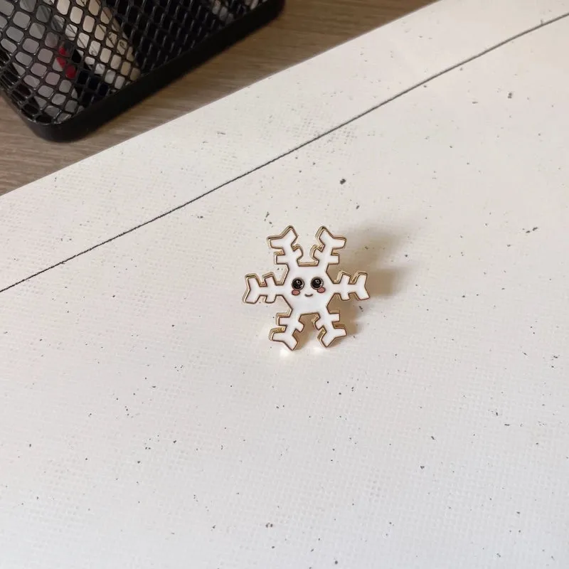 Cute Pin Santa Claus Snowman Elk Alloy Enamel Unisex Brooches