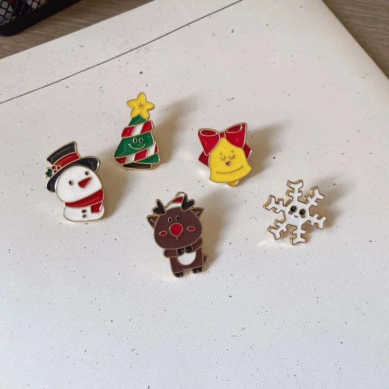 Cute Pin Santa Claus Snowman Elk Alloy Enamel Unisex Brooches