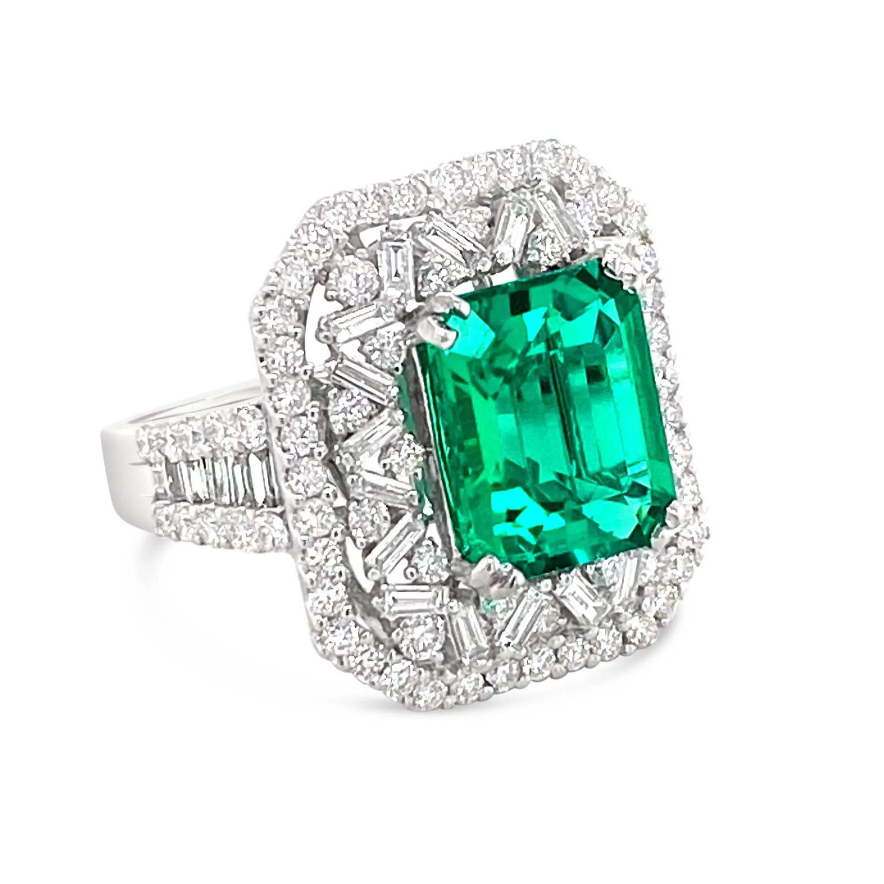 Emerald & Diamonds "Anna" Ring