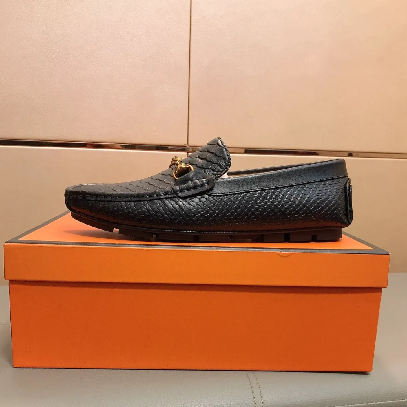 GG CROCODILE LOAFER