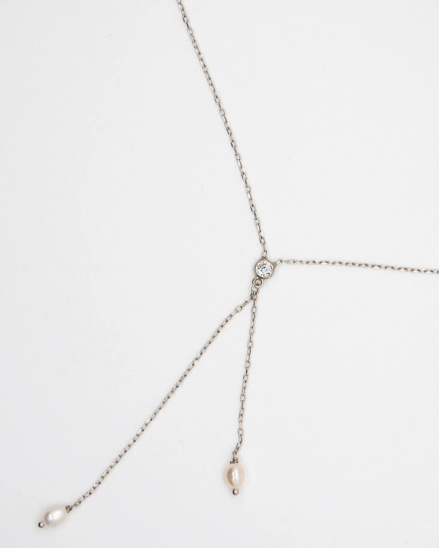 Gina Pearl Lariat Necklace