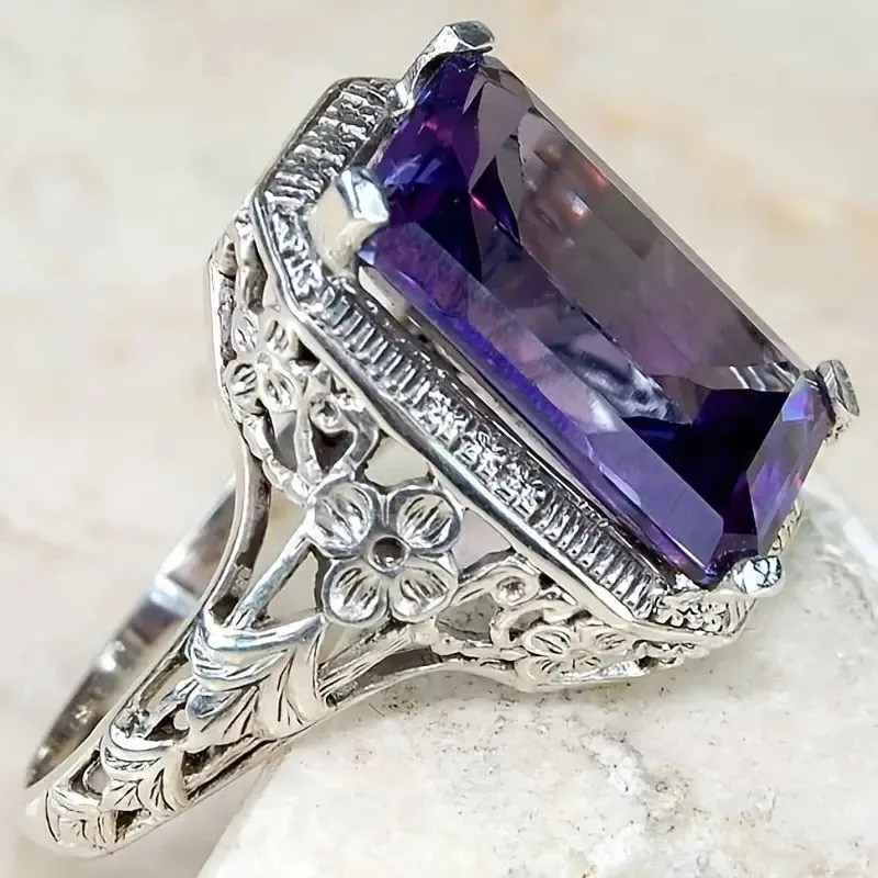 Huitan Aesthetic Flower Design Purple Cubic Zirconia Rings for Women /Wedding , Anniversary, Party Ring