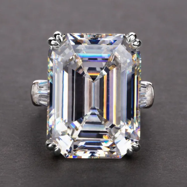 Huitan Luxury Solitaire Big Rectangle CZ for  Women / Wedding, Engagement ring.