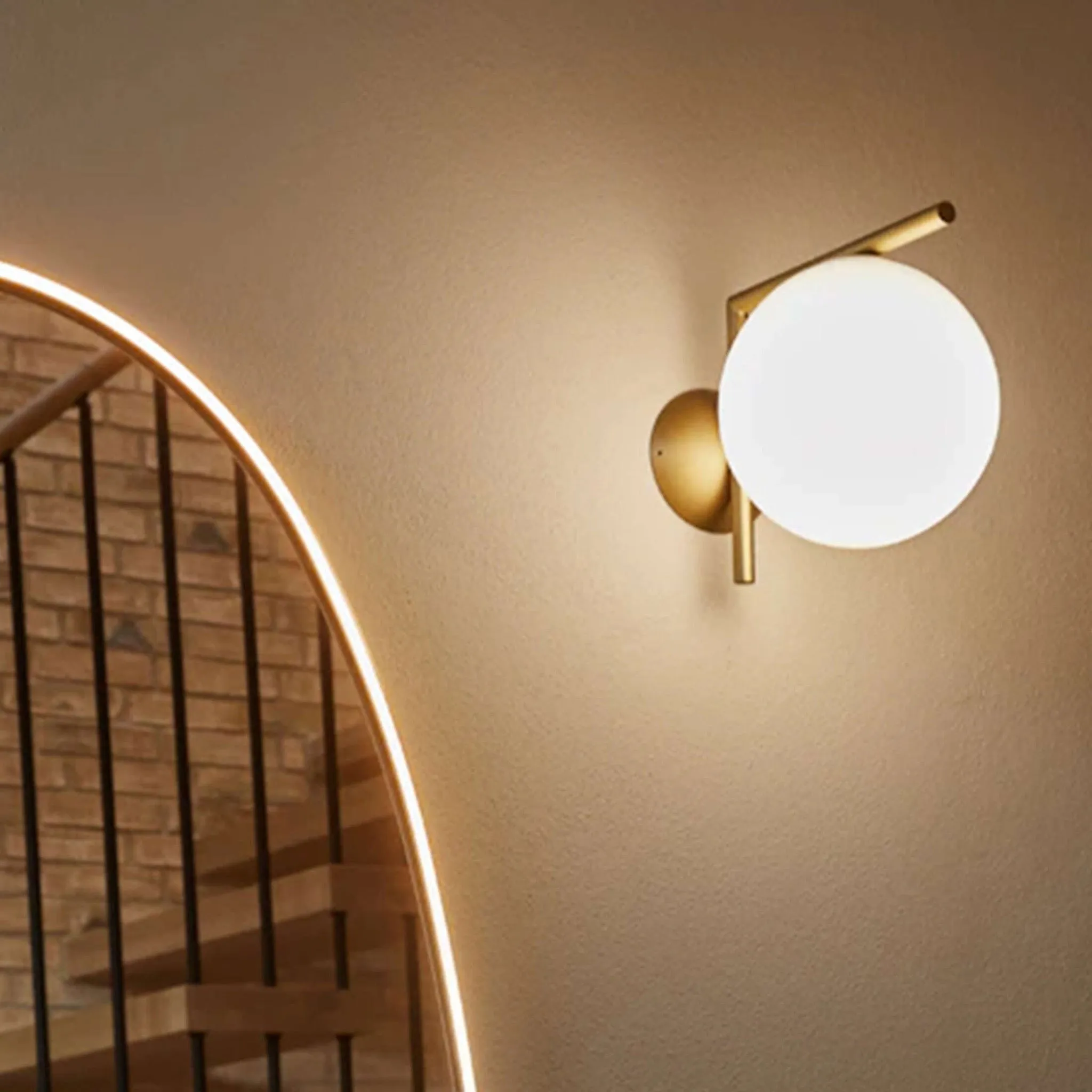 IC C/W 1 by Michael Anastassiades for Flos