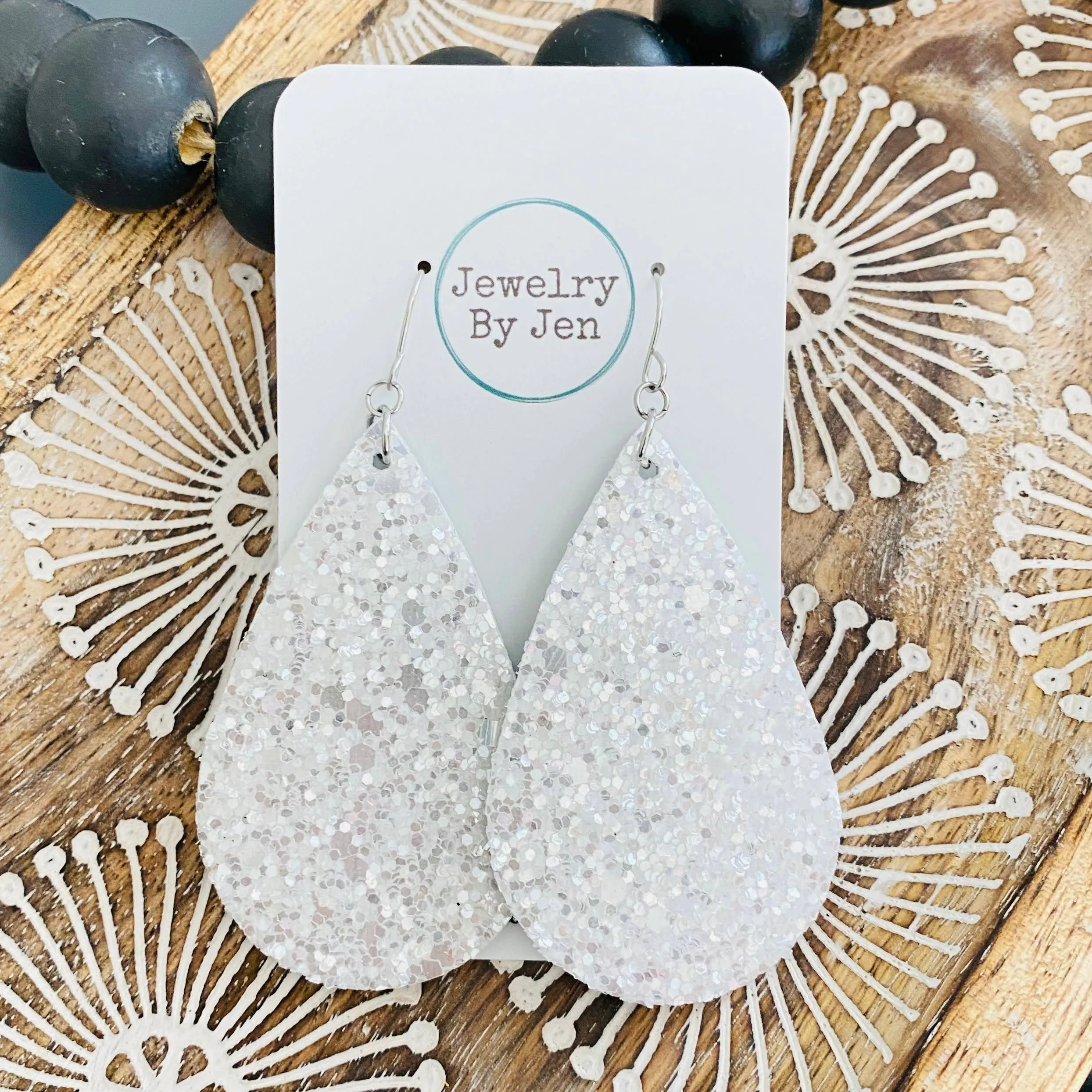 Large Teardrop: Chunky White Glitter