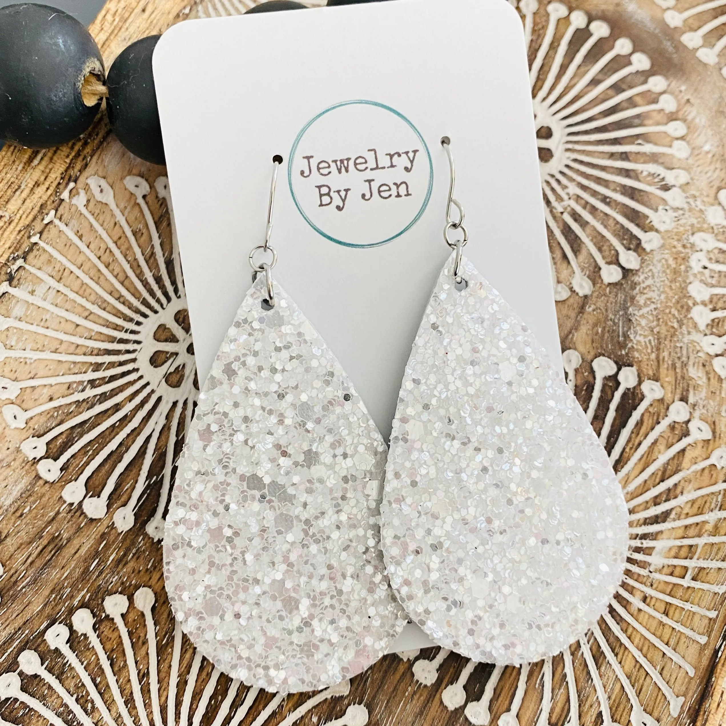 Large Teardrop: Chunky White Glitter