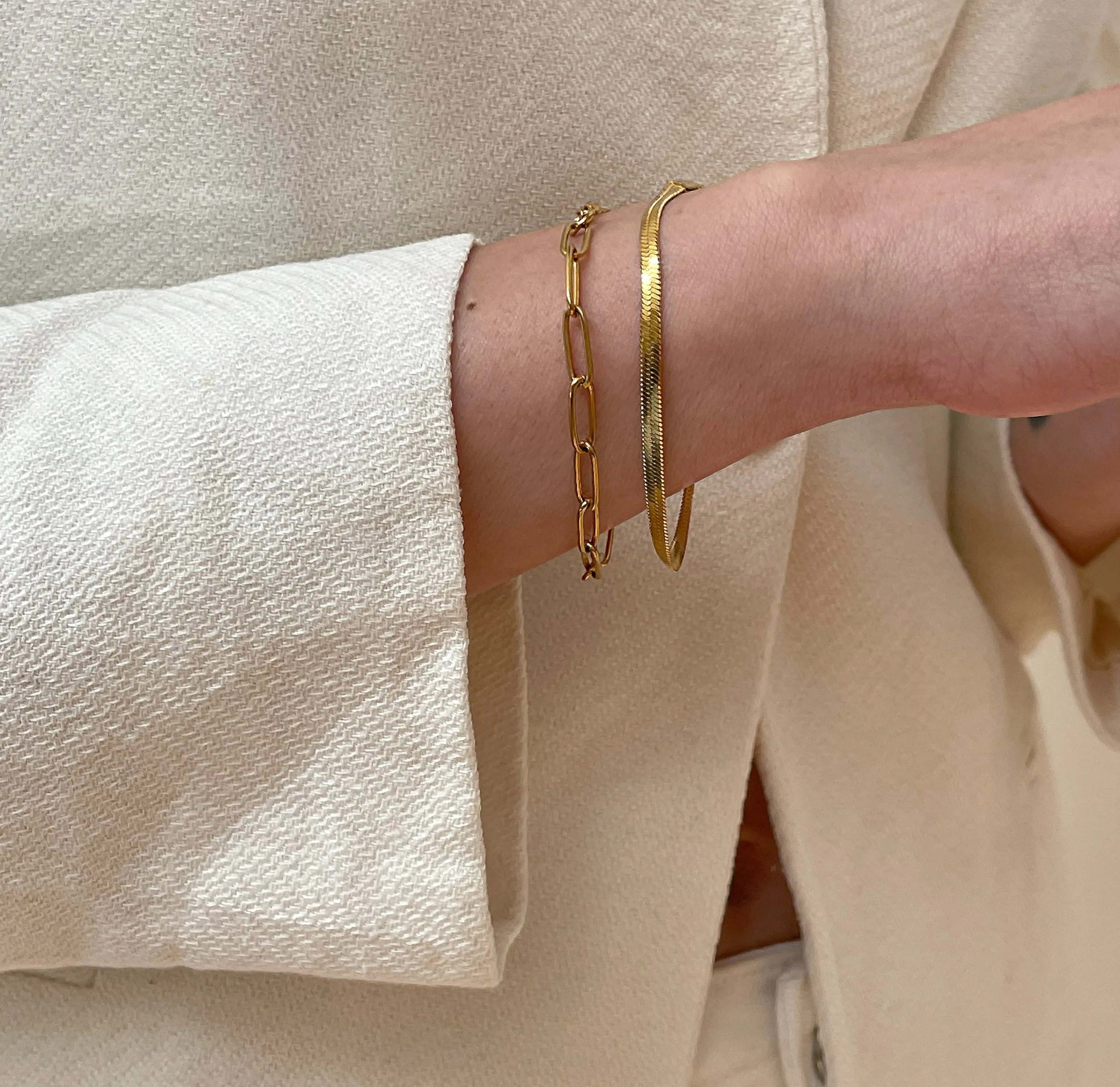 RICKY GOLD PAPERCLIP CHAIN BRACELET