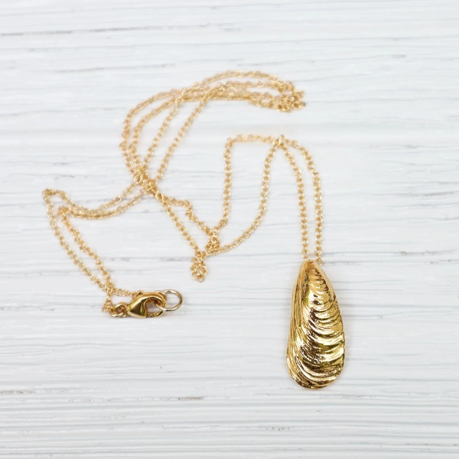 Serenity Shell Necklace in 18K Gold Vermeil