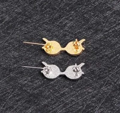 Swanky Shades Mini Brooch